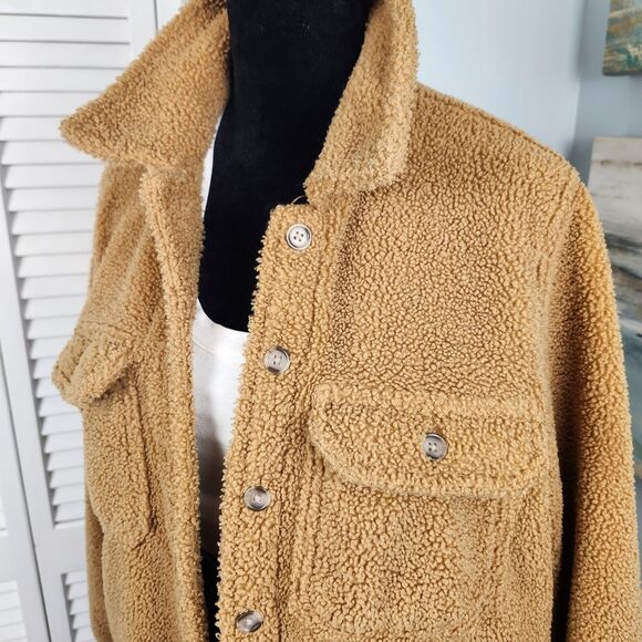 Women's Faux Shearling Jacket Universal Thread Brown Size XS OVERSIZED - Picture 2 of 6